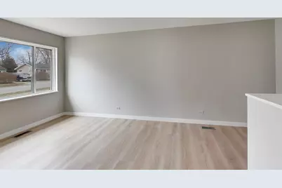 260 Mohave Street, Hoffman Estates, IL 60169 - Photo 6