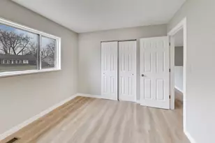 260 Mohave St, Hoffman Estates, IL 60169 - Photo 20