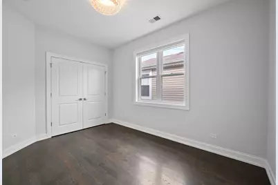 1938 N Ridgeway Avenue, Chicago, IL 60647 - Photo 30