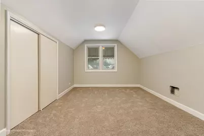 8367 S Baltimore Avenue, Chicago, IL 60617 - Photo 18