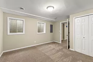 7720 Richardson Ln, Tinley Park, IL 60487 - Photo 30