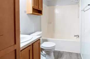 641 Bluebird Cir, Sandwich, IL 60548 - Photo 16