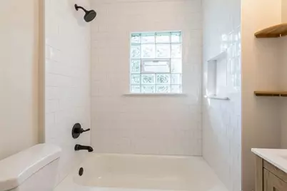 6867 N Ottawa Avenue #2, Chicago, IL 60631 - Photo 10