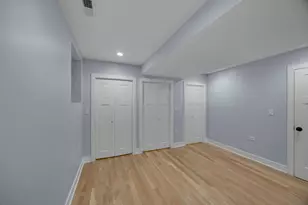 2046 W Moffat St, Chicago, IL 60647 - Photo 10