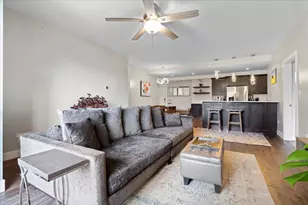 680 N Green St, Chicago, IL 60642 - Photo 8