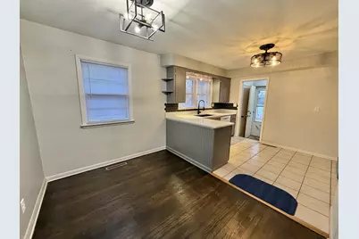 2703 18th Avenue, Rockford, IL 61108 - Photo 10