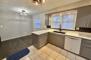 2703 18th Ave, Rockford, IL 61108 - Photo 16