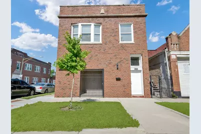 5242 S Damen Avenue, Chicago, IL 60609 - Photo 2