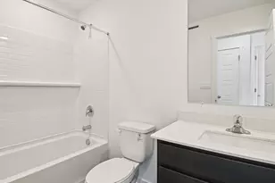 6510 Linden Trl, Wonder Lake, IL 60097 - Photo 16