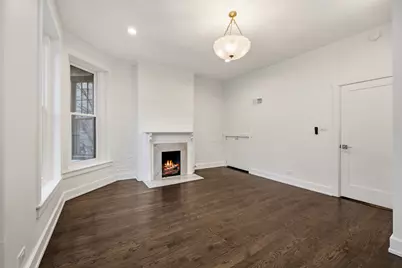 2107 N Clark Street, Chicago, IL 60614 - Photo 14