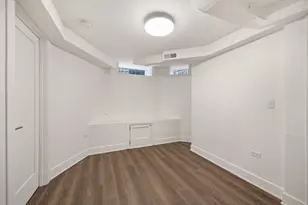 2107 N Clark St, Chicago, IL 60614 - Photo 32