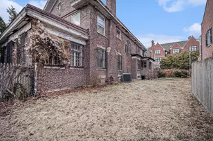 4959 S Greenwood Ave, Chicago, IL 60615 - Photo 2