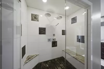 10608 Drummond Avenue, Melrose Park, IL 60164 - Photo 26