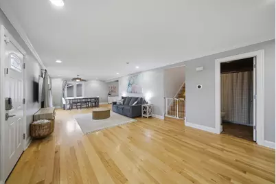 10608 Drummond Avenue, Melrose Park, IL 60164 - Photo 4