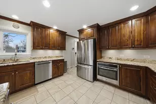 10608 Drummond Ave, Melrose Park, IL 60164 - Photo 12