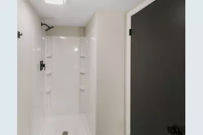 172 Strieff Avenue, Chicago Heights, IL 60411 - Photo 18