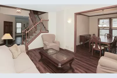 1437 Willow Tree Drive, Crystal Lake, IL 60014 - Photo 6