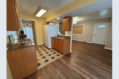 [Address not provided], Wheeling, IL 60090 - Photo 4