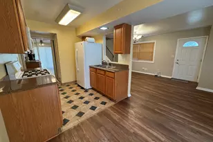 [Address not provided], Wheeling, IL 60090 - Photo 4