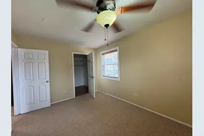 [Address not provided], Wheeling, IL 60090 - Photo 10