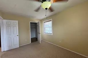 [Address not provided], Wheeling, IL 60090 - Photo 10