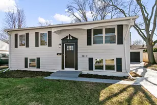 323 Mark Ave, Glendale Heights, IL 60139 - Photo 1