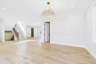 6235 N Kedvale Ave, Chicago, IL 60646 - Photo 14