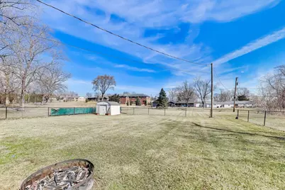 1075 Apricot Street, Hoffman Estates, IL 60169 - Photo 22