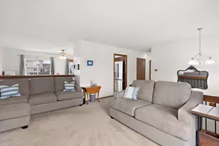 20 Abbeywood Dr, Romeoville, IL 60446 - Photo 8