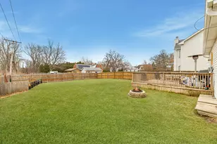 985 Ridge Rd, Highland Park, IL 60035 - Photo 38
