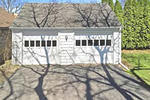 807 E Fellows St, Dixon, IL 61021 - Photo 4