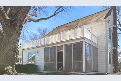 807 E Fellows Street, Dixon, IL 61021 - Photo 8