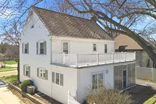 807 E Fellows St, Dixon, IL 61021 - Photo 6