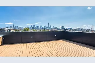 1801 W Grand Avenue #201, Chicago, IL 60622 - Photo 16