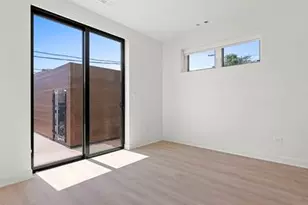 1801 W Grand Ave, Chicago, IL 60622 - Photo 8