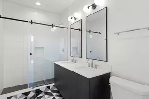 1801 W Grand Ave, Chicago, IL 60622 - Photo 10