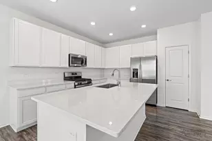 [Address not provided], McHenry, IL 60050 - Photo 6