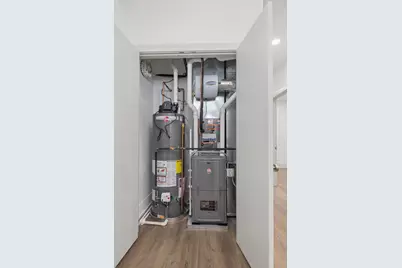 2719 W St Georges Court #1, Chicago, IL 60647 - Photo 14