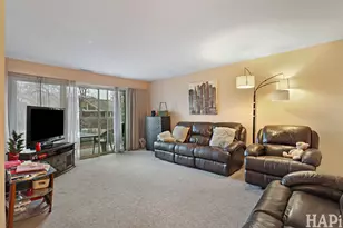 1300 Cromwell Ct, Vernon Hills, IL 60061 - Photo 8