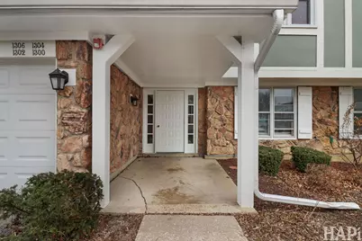 1300 Cromwell Court #1300, Vernon Hills, IL 60061 - Photo 4