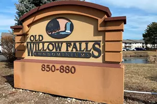 860 E Old Willow Rd, Prospect Heights, IL 60070 - Photo 30