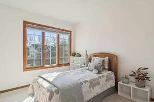 1332 Edington Ln, Mundelein, IL 60060 - Photo 16