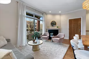 3241 W Palmer St, Chicago, IL 60647 - Photo 6