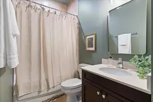 3241 W Palmer St, Chicago, IL 60647 - Photo 24