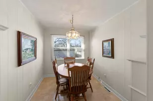 370 N Oak St, Elmhurst, IL 60126 - Photo 10