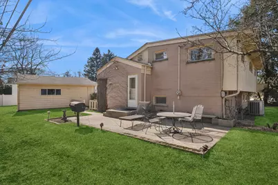 1041 Arbor Lane, Glenview, IL 60025 - Photo 16