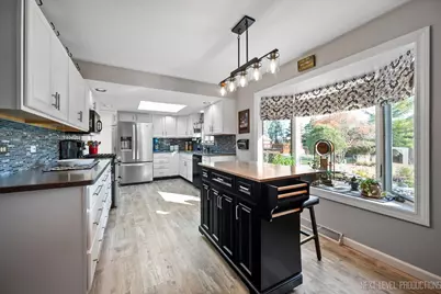 1367 Wauchope Drive, Elgin, IL 60123 - Photo 10