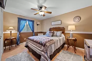 1367 Wauchope Dr, Elgin, IL 60123 - Photo 16