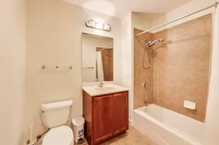 2235 W Maypole Ave, Chicago, IL 60612 - Photo 16