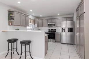 2275 Boulder Dr, Normal, IL 61761 - Photo 10